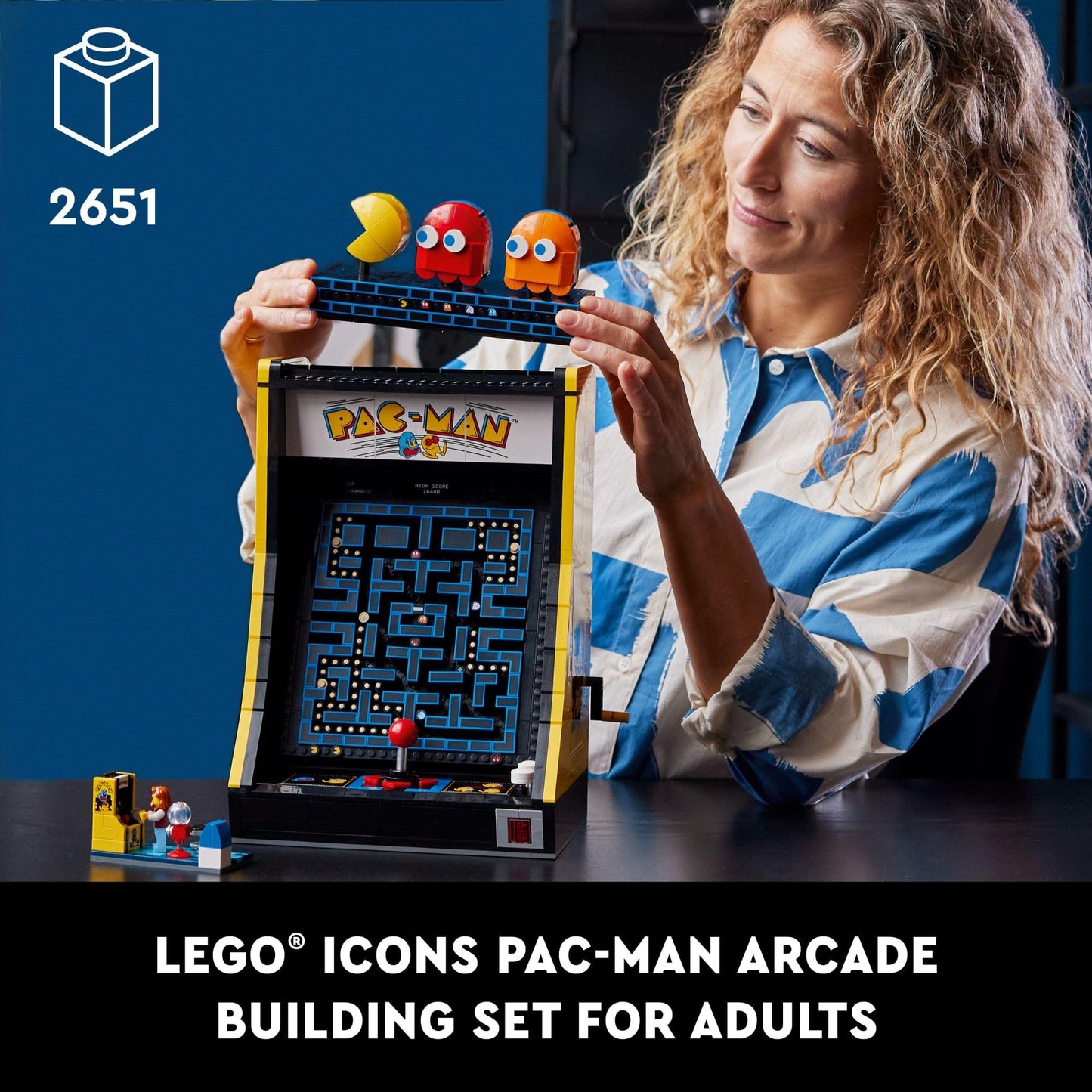 LEGO Icons PAC-Man Arcade Building Kit, Build a Replica Model of a Classic Video Game, Nostalgic Gift Idea for Fans of Retro Video Games and Retro Décor, Includes PAC-Man, Blinky and Clyde, 10323