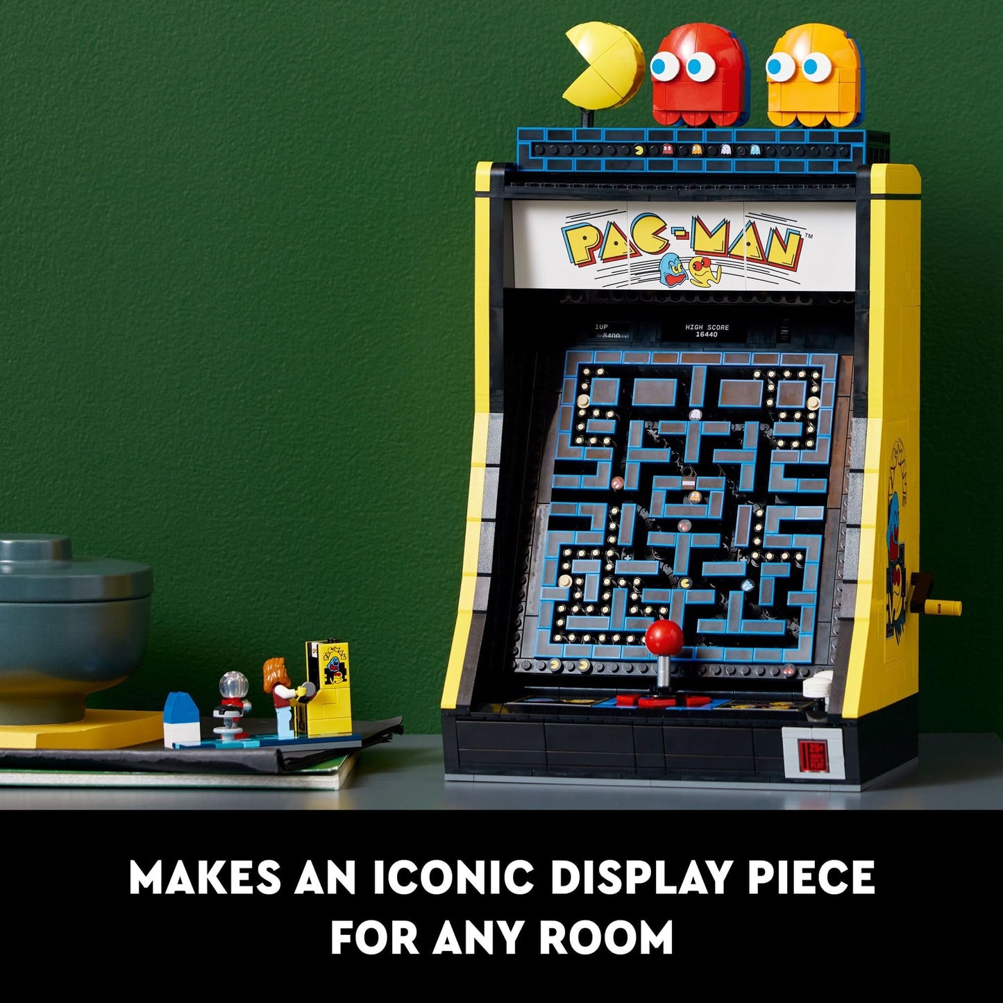 LEGO Icons PAC-Man Arcade Building Kit, Build a Replica Model of a Classic Video Game, Nostalgic Gift Idea for Fans of Retro Video Games and Retro Décor, Includes PAC-Man, Blinky and Clyde, 10323